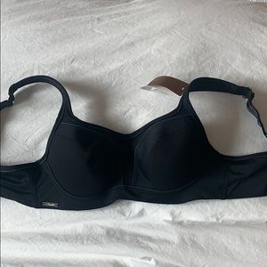 Chantelle High-Impact Sports Bra - Black - 32D